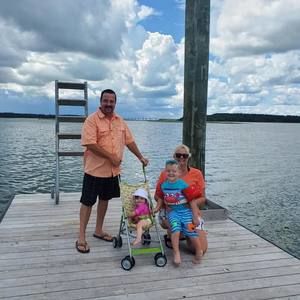 Meet your Posher, Sandy